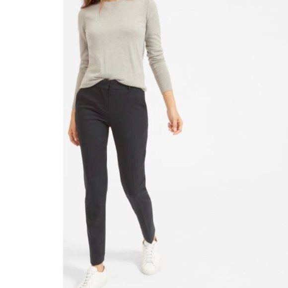 Everlane Black Ankle Pants - Picture 2 of 13